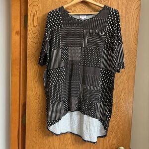 👚Size M LuLaRoe Irma Tunic